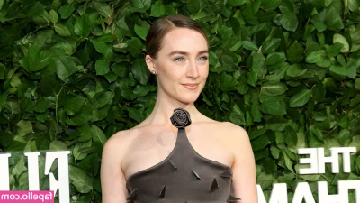 Saoirse Ronan [ saoirse-ronan ] - I missed my home very much😳😳😳