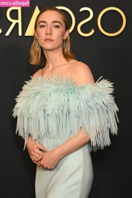 Saoirse Ronan [ saoirse-ronan ] - Hope you’re hungry ❤️