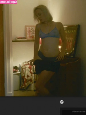 Saoirse Ronan [ saoirse-ronan ] - Can you guess my naughty intentions? 😏🔥