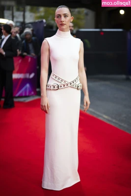 Saoirse Ronan [ saoirse-ronan ] - Hop hop on that cock 🐰