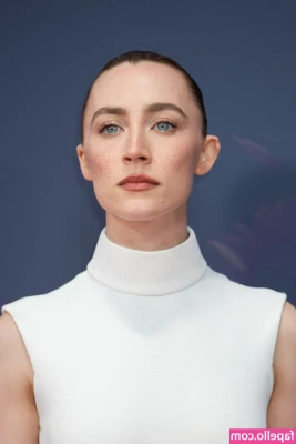 Saoirse Ronan [ saoirse-ronan ] - Thanks for the encouragement guys! The videos will be sent out