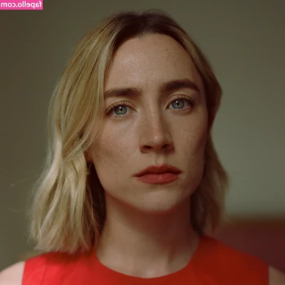 Saoirse Ronan [ saoirse-ronan ] - checkin in