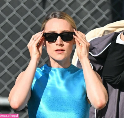 Saoirse Ronan [ saoirse-ronan ] - cum closer baby 😜