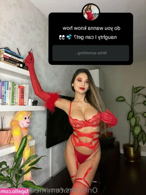Merve Takn [ merve-takn ] - Grip that thick :)