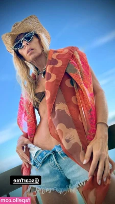 Adriane Galisteu [ adriane-galisteu ] - Who wants to see me be a little slut tonight?