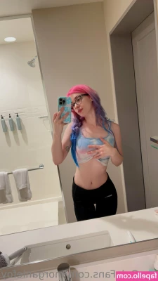 MorganLeFoy - Whenever hubby fucks me like this I fantasize about sucking another