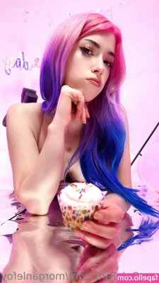 MorganLeFoy - I do enjoy a nice wank in the truck