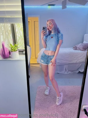 MorganLeFoy - Can I sit on your lap? 😋