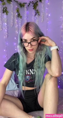 MorganLeFoy - All yours  sir madam