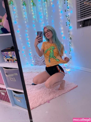 MorganLeFoy - Do you like my new profile picture