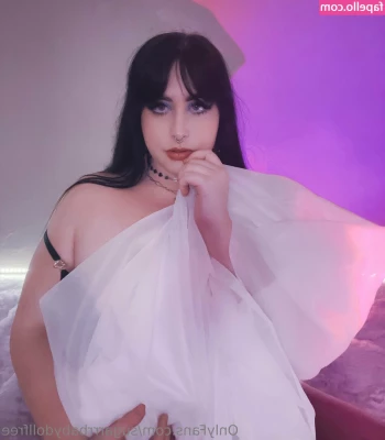 sugarrrbabydollfree - What could I be hiding