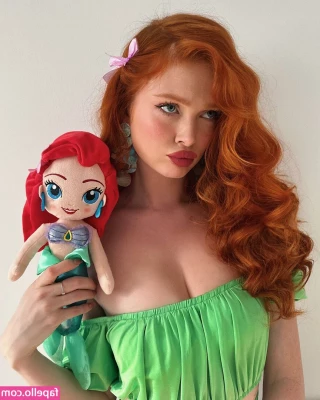 Angelina Michelle [ angelina-michelle ] - I’m still sick but that doesn’t mean I can’t have fun on my own
