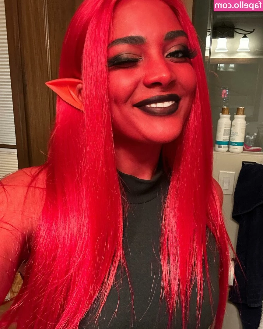 Sydeon [ sydeon-1 ] - v_baddie  v_baddie    personal content  ACTIVE    Subscribe to keep