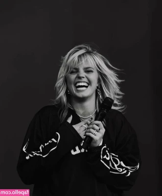 Renee Rapp [ renee-rapp ] - Porcellini vi piacerebbe se domani facessi un altro video con il