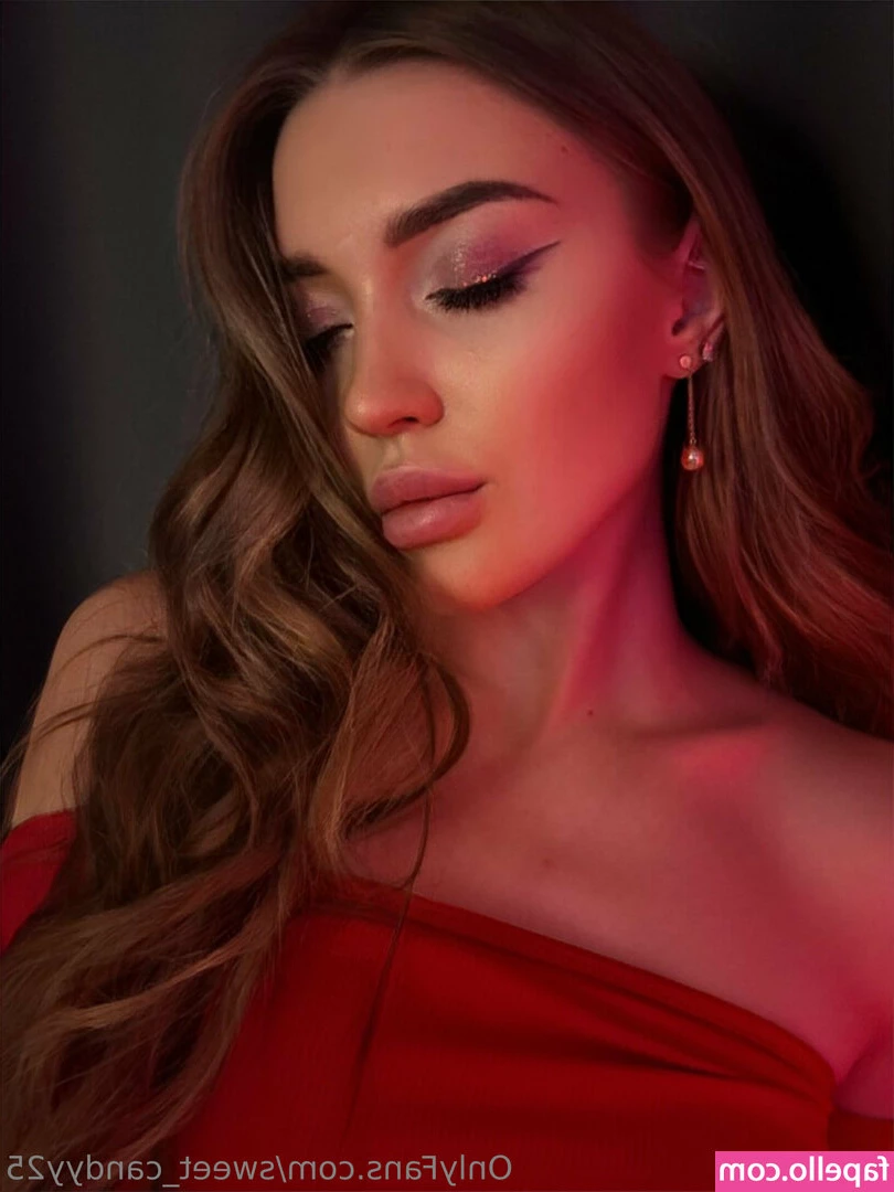 sweet_candyy25 [ sweet-candyy25 ] - Up to no good