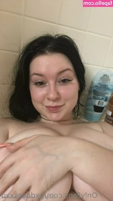 gxddessxxo - I realized I had never squirted in my office area, obviously had to