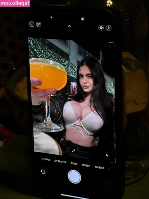 Martina Vismara [ martina-vismara ] - Do you think you'll ever get tired of seeing naughty and nice?