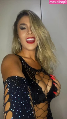 Sahra Rother [ sahra-rother ] - Just some silly selfies to start your Monday off with   I got my
