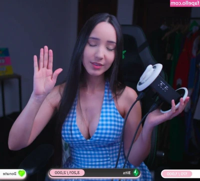 Mirys - Live nudes found here 🩷💜👇  Shoutout to the person who got