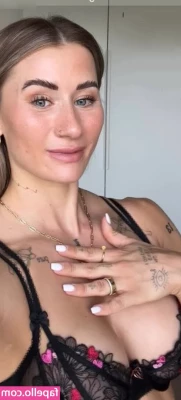 Lenaajoy - Join @rosegold on her journey as she trains for her second