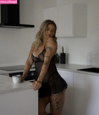 Lenaajoy - Shower sex is desperately needed 💦💦😩