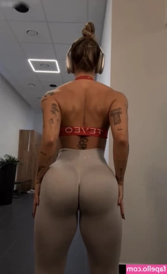 Lenaajoy - Slow mo tits 🤤🤤 part 1