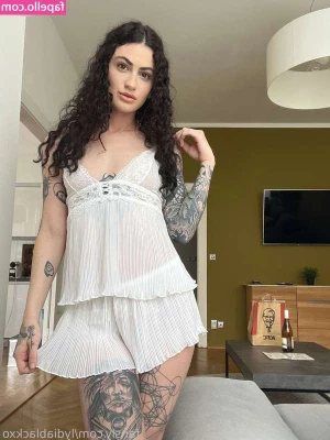 Lydia Black [ lydia-black-2 ] - Who wants to watch me cum and hear my little moans  I get so hot I