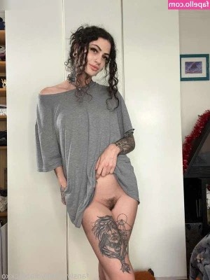 Lydia Black [ lydia-black-2 ] - aaleeli Hey  I m just a girl from Argentina with who you can speak