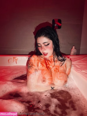 Kittymeichi [ kittymeichi-1 ] - Are you interested in sexting with me at a reasonable price