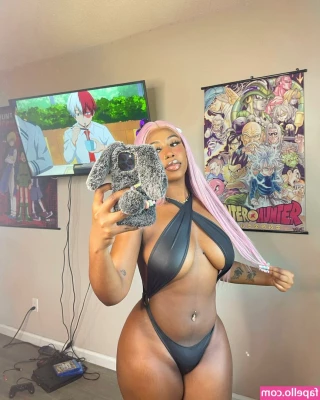 Yungnena - Casting couch