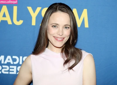 Rachel McAdams [ rachel-mcadams ] - Tip me 10  for the full photo set  6 photos   5  for 3 photos