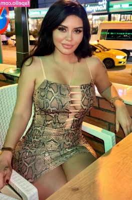 Ebru Polat [ ebru-polat ] - can i get on top? 👀