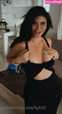 Ebru Polat [ ebru-polat ] - Thirsty Thursday