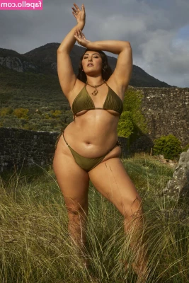 Olivia Yumi