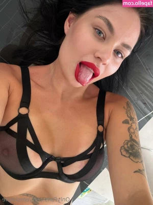 emsimple - 💥I have a special surprise for you!!💥 🍑Dj Kaila Troy and I