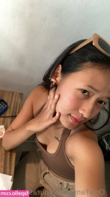 yourasianbebe - 🦶🏽White Toes and Sole🦶🏽 Thank classmate 🎓