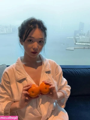 Lee Yeonwoo [ lee-yeonwoo-1 ] - Who wants a video??😈