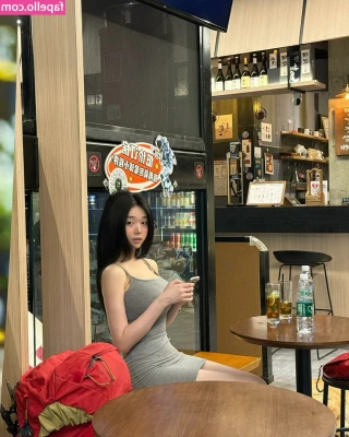 Lee Yeonwoo [ lee-yeonwoo-1 ] - Kiss me.