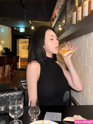 Lee Yeonwoo [ lee-yeonwoo-1 ] - My pussy is really wet   suck me