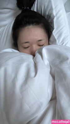 Lee Yeonwoo [ lee-yeonwoo-1 ] - My latest dildo session is 🔥! Let me know if you want to see the