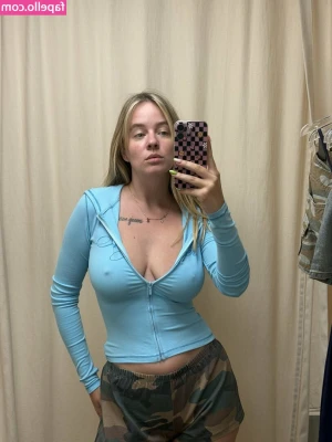 Sofuckingood13 - Going to shoot a sexy photo set in a bit 😈💋