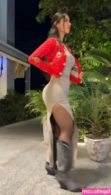 Sofia Yunes [ sofia-yunes ] - Get on top