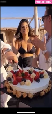 Tanja Tischewitsch [ tanja-tischewitsch ] - Some shots we love from our last video… almost makes it look like