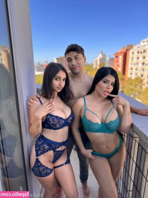 Sara Retali [ sara-retali-2 ] - Just a lil play time 😜