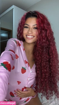 renata.lima [ renata-lima ] - New video on my snap ;$
