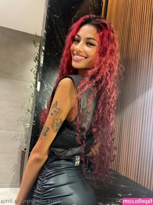 renata.lima [ renata-lima ] - I’m currently playing. Wanna see??