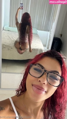 renata.lima [ renata-lima ] - It's hump daaay 🍑 Having some speacial deals today on custom