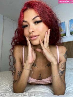 renata.lima [ renata-lima ] - Taking off my clothes… maybe you’ll catch a peak