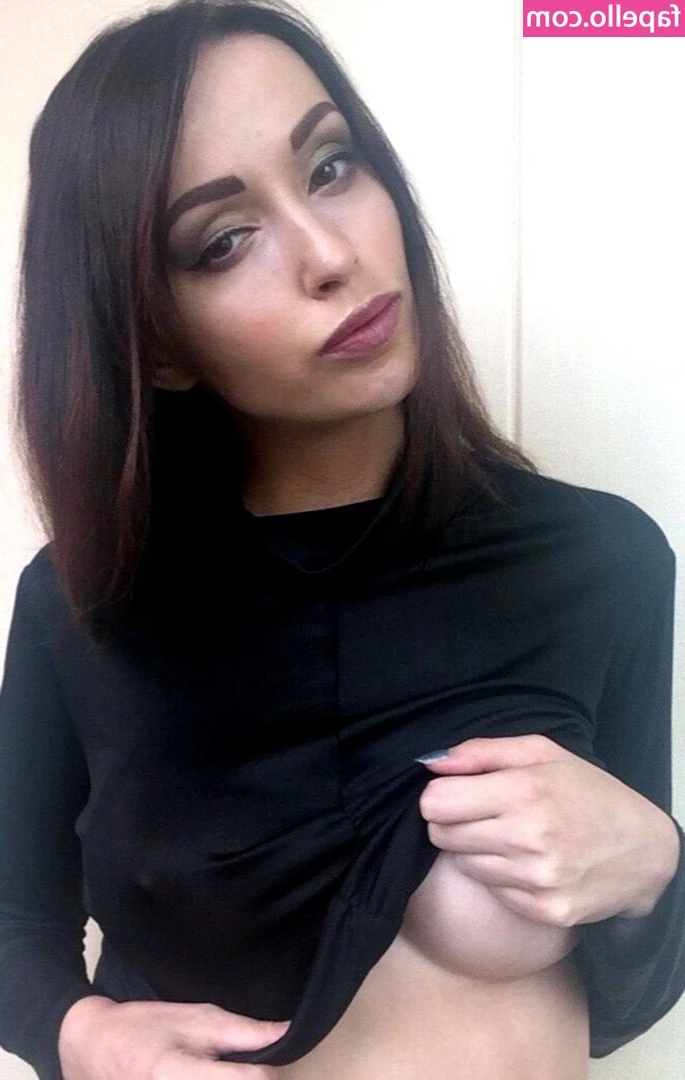 Lera Himera [ lera-himera ] - imagine youre watching TV and i come lay next to you like this, ass