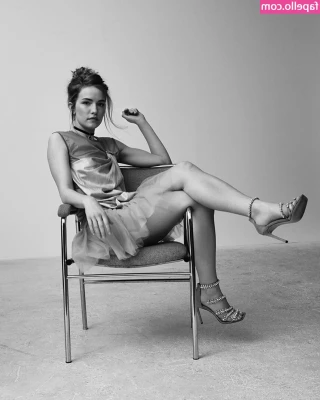 Willa Fitzgerald [ willa-fitzgerald ] - Waiting for you daddy